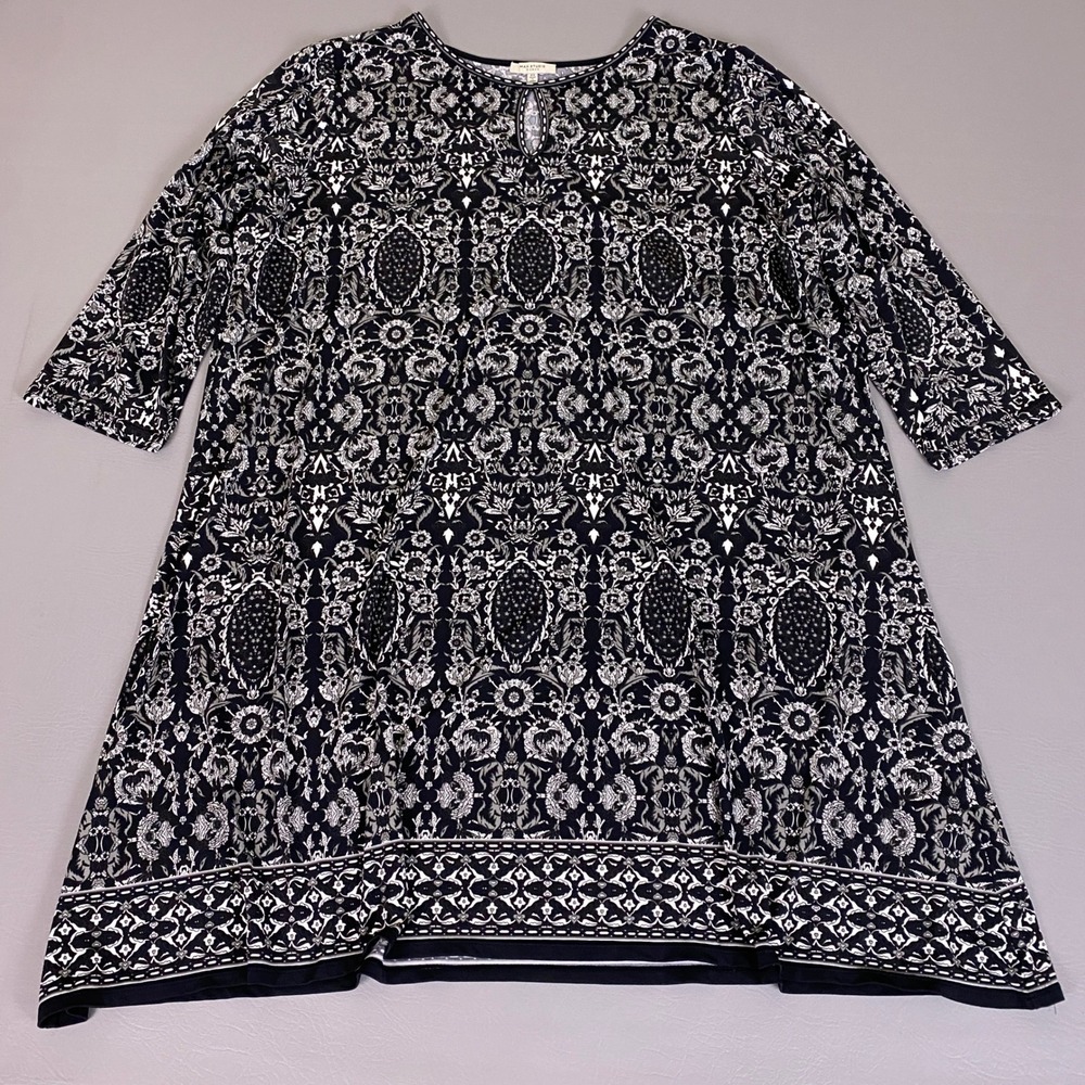 Max Studio Tunic Top Women's Plus 2X Black White Damask Keyhole 3/4 Sleeve